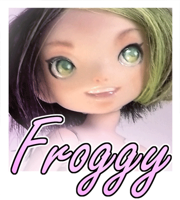 gallery of meka dolls with the froggy face sculpt